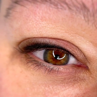 Trucco permanente occhi rima cigliare — Annadermolab Torino